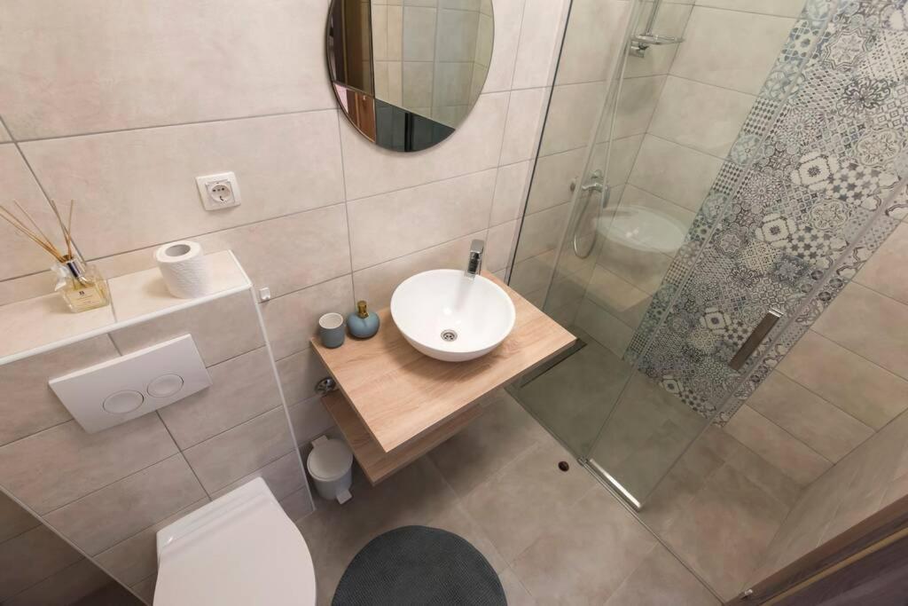Apartman M&S 1 Kali, Otok Ugljan Apartman Kültér fotó