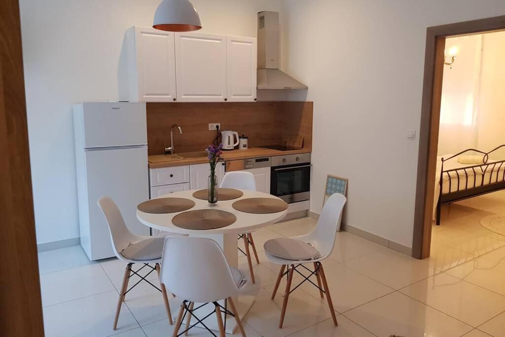 Apartman M&S 1 Kali, Otok Ugljan Apartman Kültér fotó